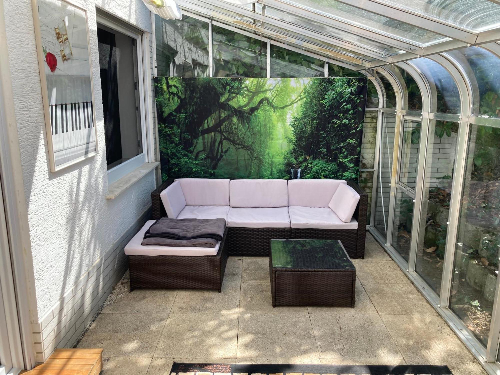 Amselweg Am Waldrand Gelegen Netflix Eigener Carport Uvm Apartment Taunusstein Exterior foto