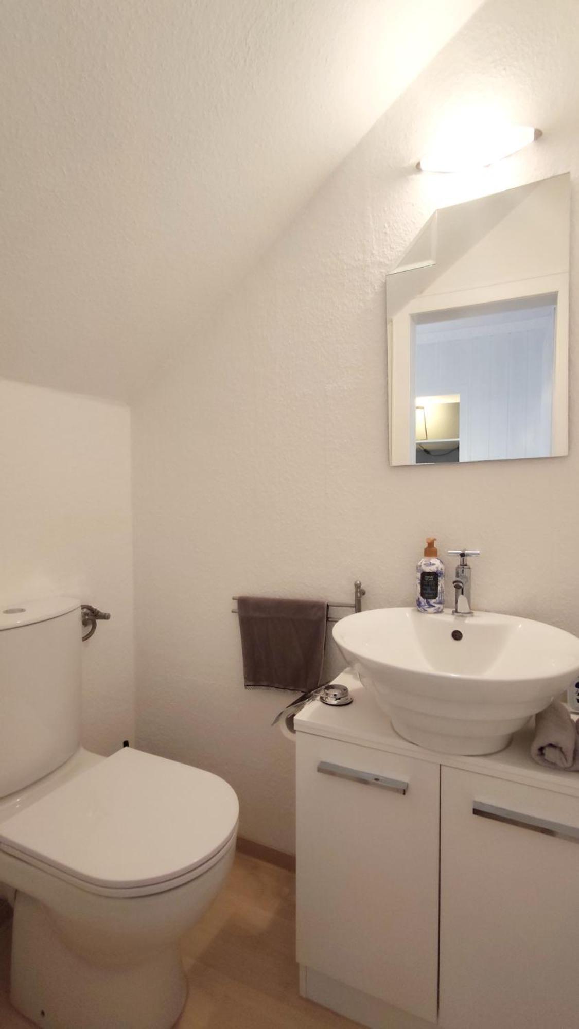 Amselweg Am Waldrand Gelegen Netflix Eigener Carport Uvm Apartment Taunusstein Exterior foto