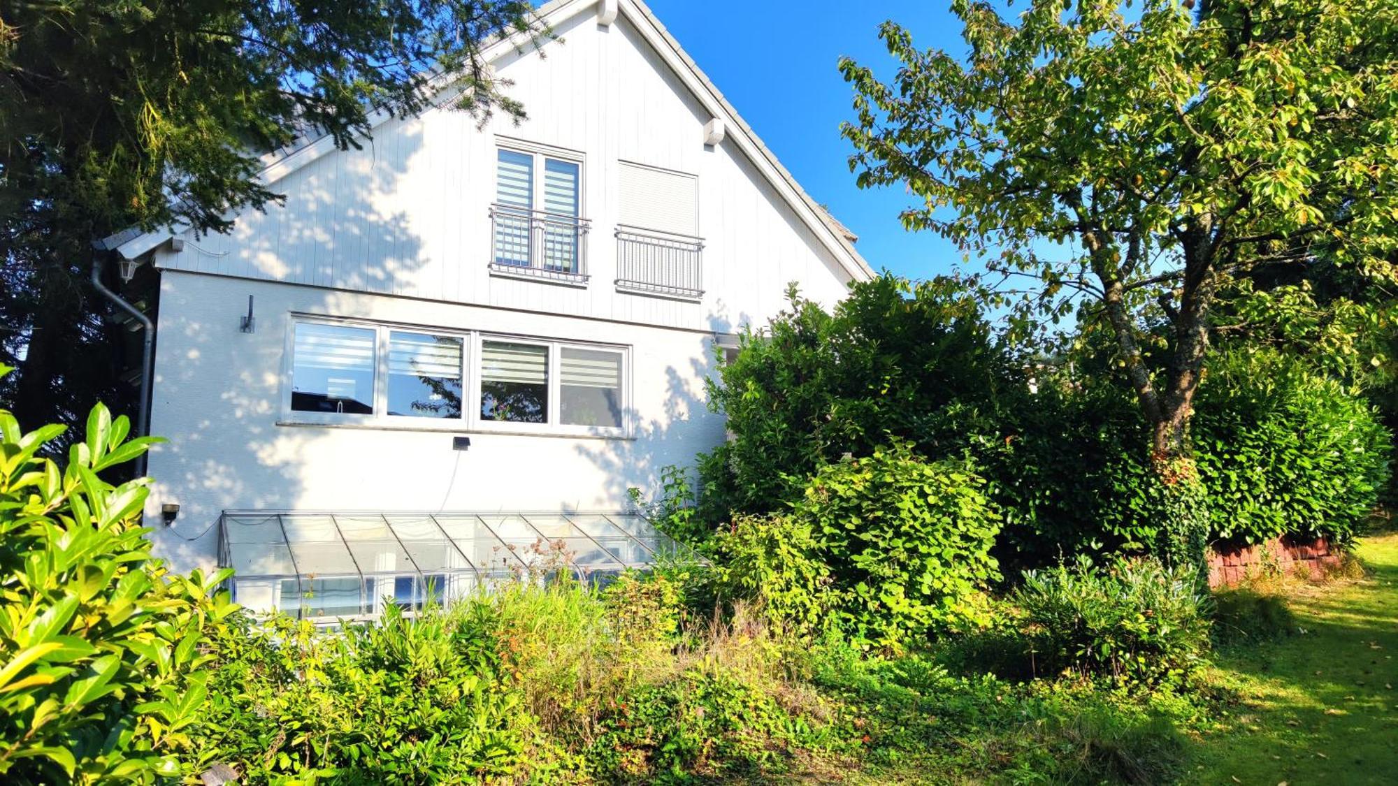 Amselweg Am Waldrand Gelegen Netflix Eigener Carport Uvm Apartment Taunusstein Exterior foto