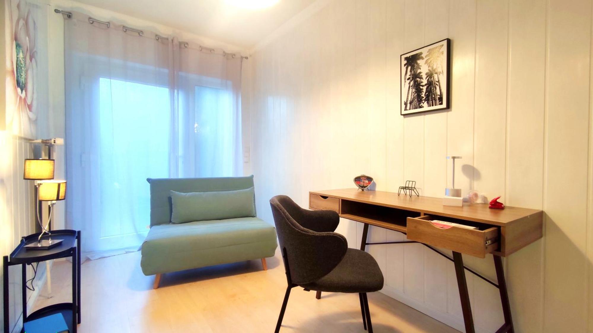 Amselweg Am Waldrand Gelegen Netflix Eigener Carport Uvm Apartment Taunusstein Exterior foto