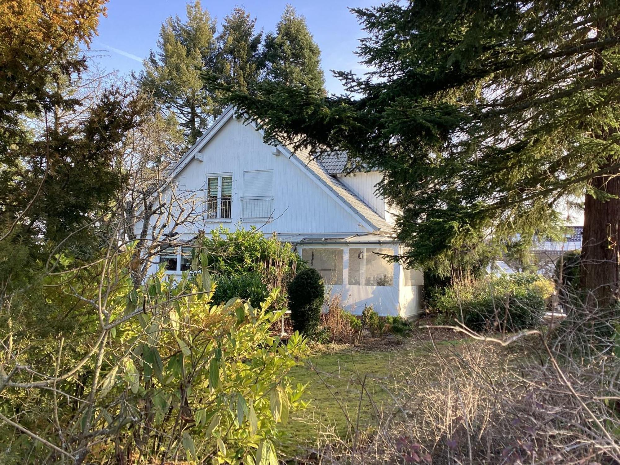 Amselweg Am Waldrand Gelegen Netflix Eigener Carport Uvm Apartment Taunusstein Exterior foto